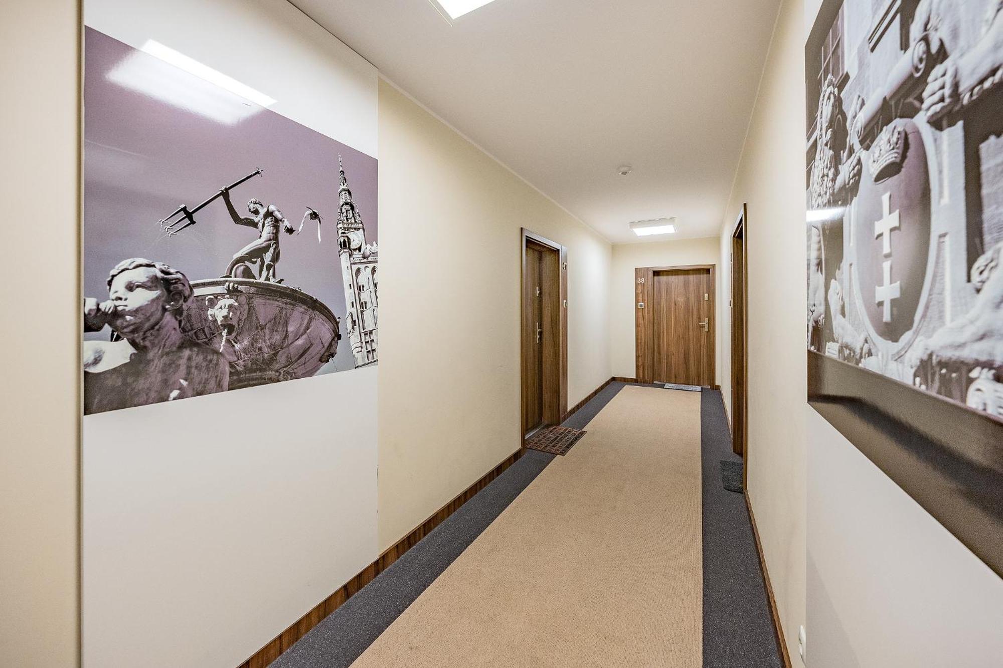 Hello Apartments Chmielna With Private Parking And Balcony Гданьск Экстерьер фото