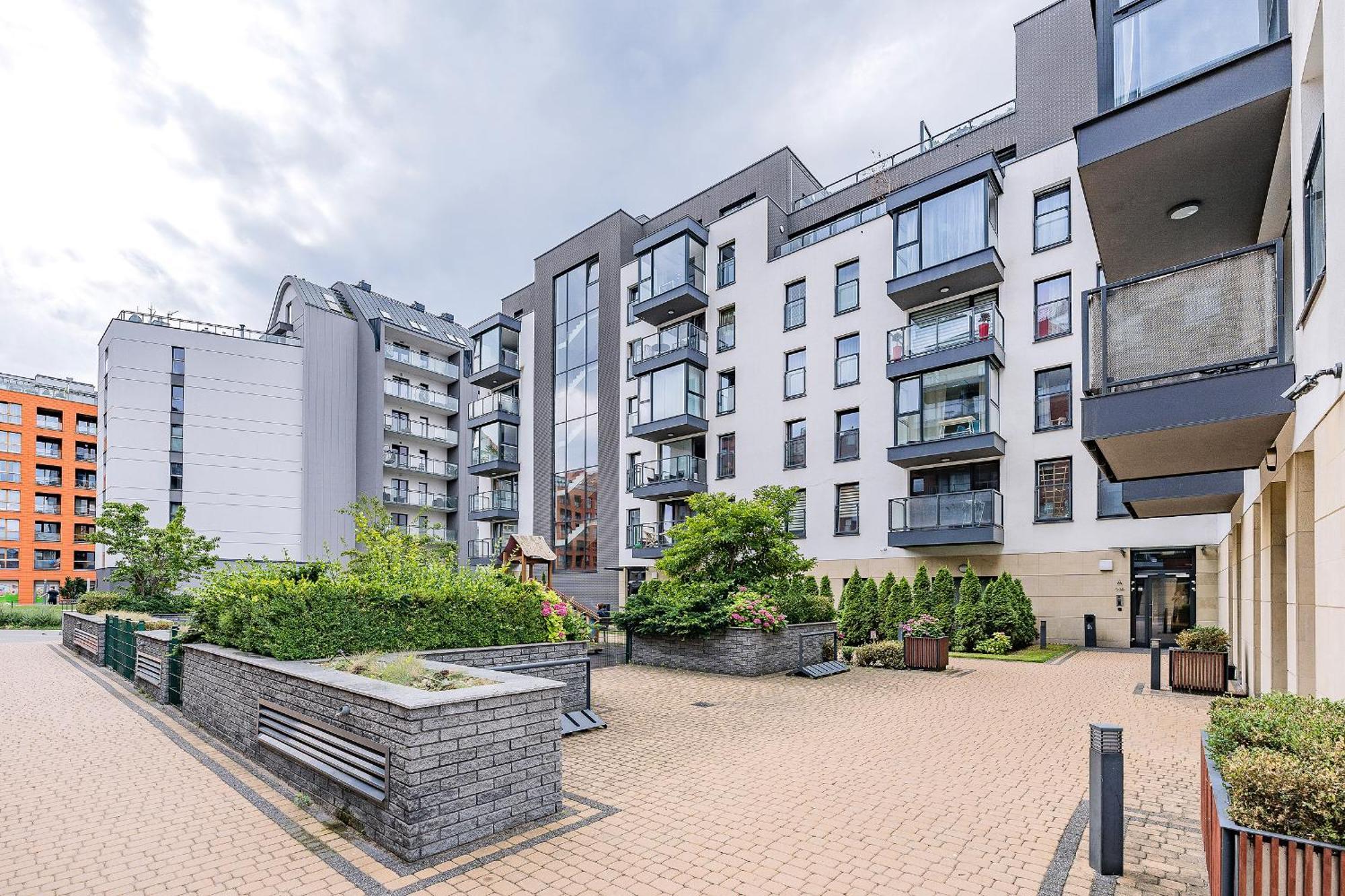 Hello Apartments Chmielna With Private Parking And Balcony Гданьск Экстерьер фото