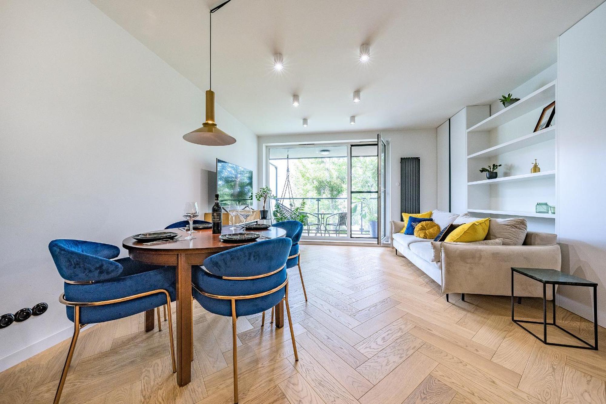 Hello Apartments Chmielna With Private Parking And Balcony Гданьск Экстерьер фото